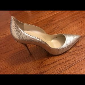 Oscar De La Renta Crinkled Metallic Lthr Pump